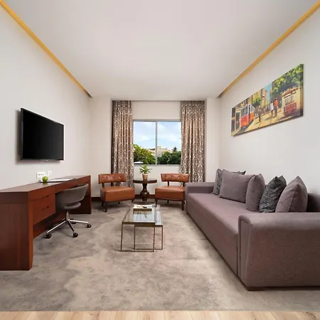 Hotel Ramada Plaza By Wyndham Atakoy