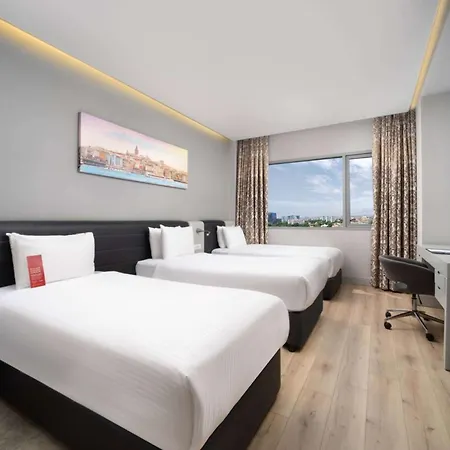 Ramada Plaza By Wyndham Atakoy Hotel