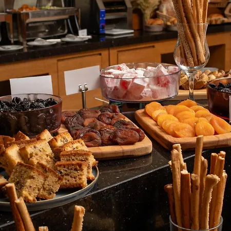 Ramada Plaza By Wyndham Atakoy 4*