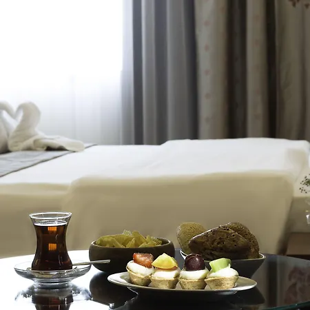 Ramada Plaza By Wyndham Atakoy Hotell