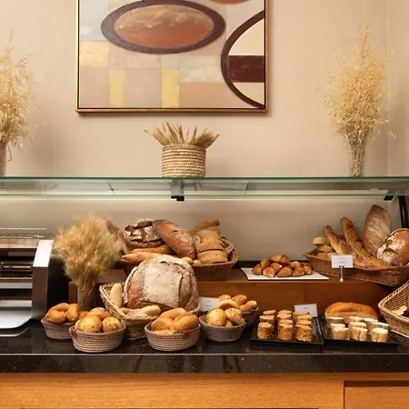 Hotell Ramada Plaza By Wyndham Atakoy Istanbul