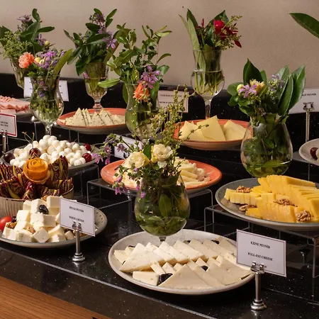 Ramada Plaza By Wyndham Atakoy Hotel 4*