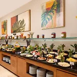 Ramada Plaza By Wyndham Atakoy 4*