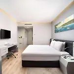 Hotel Ramada Plaza By Wyndham Atakoy Estambul