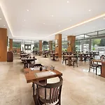 Ramada Plaza By Wyndham Atakoy 4* Estambul
